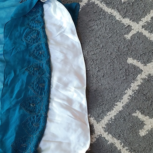 Adrianna Papel Beaded Evening Dress size 12 - Picture 10 of 11